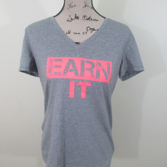 Danskin Now Shirt Medium EARN IT Semi Fitted - Picture 2 of 7
